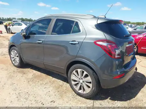 KL4CJASB0JB569140 — 2018 Buick Encore, foto 3 de IAAI, Trasera derecha