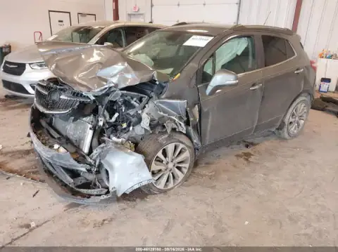 KL4CJASB0KB938127 — 2019 Buick Encore, zdjęcie 2 z IAAI, Uszkodzenia dookoła