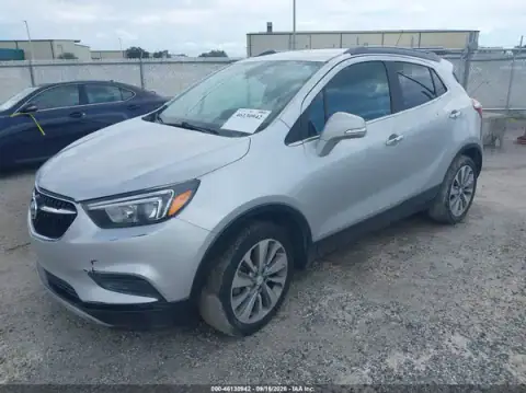 KL4CJASB2KB933463 — 2019 Buick Encore, zdjęcie 2 z IAAI 20.10.2026, Tył