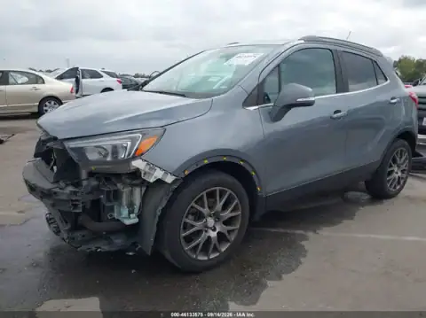 KL4CJ1SB6KB889385 — 2019 Buick Encore, zdjęcie 2 z IAAI 23.10.2026, Przód