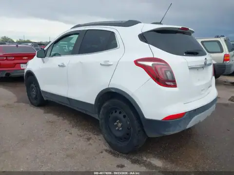 KL4CJESB0LB019835 — 2020 Buick Encore, фото 3 з IAAI, Передня частина