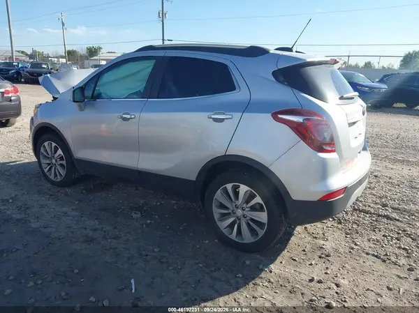 KL4CJESB5LB352080 — 2020 Buick Encore, photo 3 from IAAI, Front end