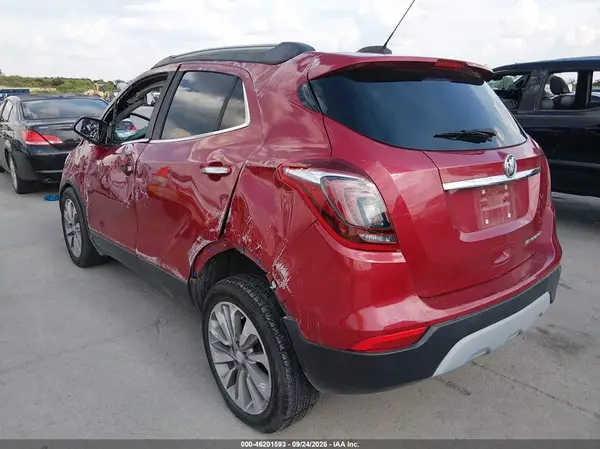 KL4CJASB8LB002905 — 2020 Buick Encore, photo 3 from IAAI, Normal wear