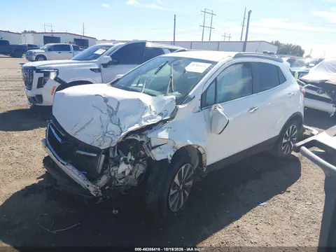 KL4CJESM9MB376014 — 2021 Buick Encore, zdjęcie 2 z IAAI, Przód