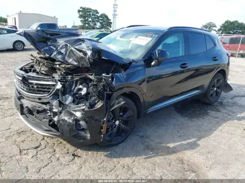 LRBFZPR41MD046481 — 2021 Buick Envision, ფოტო 2, IAAI, წინა ნაწილი