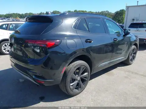 LRBFZPR48PD020559 — 2023 Buick Envision, foto 4 de IAAI 29.09.2026, Parte delantera