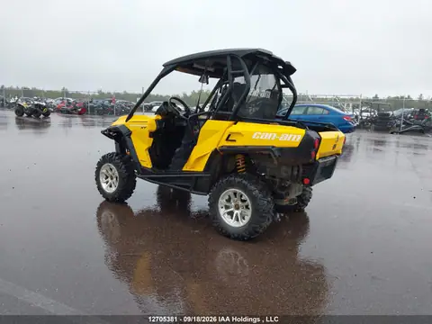 3JBKKAP2XHJ001024 — 2017 Can-Am Commander 1000 Xt/1000 XT-P, zdjęcie 3 z IAAI 27.10.2026, Dachowanie