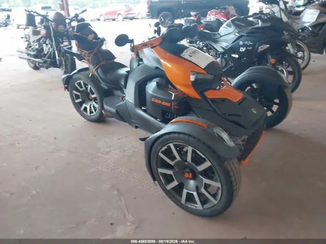3JB2GEG2XMJ002452 Can-Am Ryker Rally Edition 2021 — uszkodzenie Prawy bok, zdjęcie przed naprawą