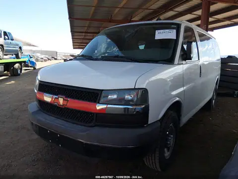 1GAZGYFG3F1229709 — 2015 Chevrolet Express, ფოტო 2, IAAI 27.10.2026, უკანა ნაწილი