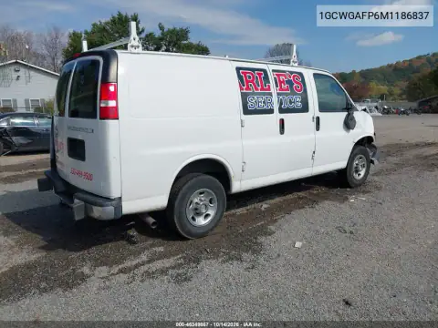 1GCWGAFP6M1186837 — 2021 Chevrolet Express, ფოტო 5, IAAI, წინა ნაწილი