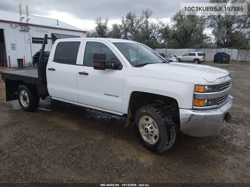 1GC1KUEG5JF197886 — 2018 Chevrolet Silverado, photo 2 from IAAI, Hail