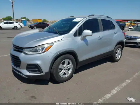 KL7CJLSB3JB650468 — 2018 Chevrolet Trax LT, zdjęcie 2 z IAAI 27.10.2026, Prawy przód
