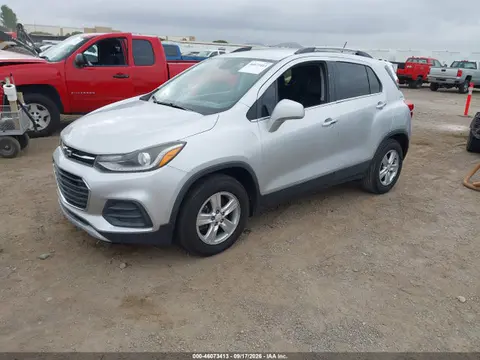 2018 Chevrolet Trax Lt VIN KL7CJLSB3JB681252 фото 2