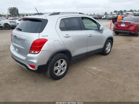 2018 Chevrolet Trax Lt VIN KL7CJLSB3JB681252 фото 4