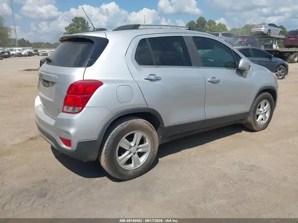 KL7CJLSB3HB238822 — 2017 Chevrolet TRAX, фото 4 с аукциона IAAI 09.10.2026, Естественный износ