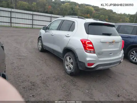 KL7CJPSB6HB238093 — 2017 Chevrolet TRAX, zdjęcie 4 z IAAI, Lewy przód