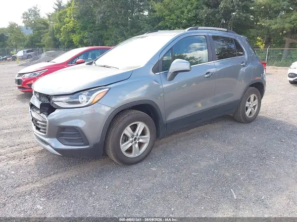 KL7CJPSB3KB877958 — 2019 Chevrolet TRAX, photo 2 from IAAI 13.10.2026, Front end