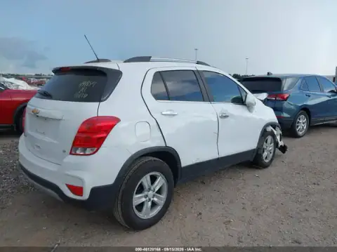 KL7CJLSB2KB935177 — 2019 Chevrolet TRAX, фото 4 с аукциона IAAI 23.10.2026, ПЕРЕДНЯЯ ЧАСТЬ