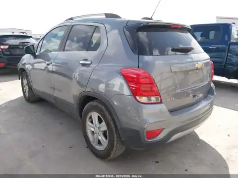 KL7CJLSB8KB723741 — 2019 Chevrolet TRAX, zdjęcie 3 z IAAI 07.10.2026, Przód