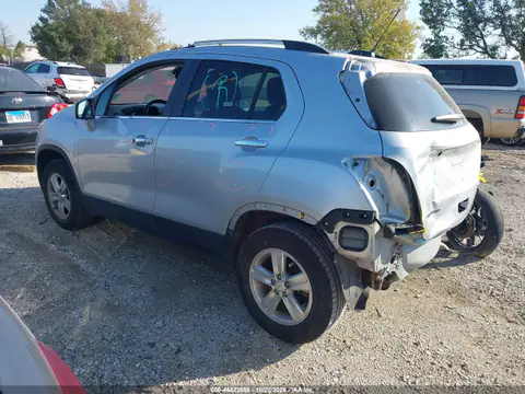 KL7CJPSB0KB916277 — 2019 Chevrolet TRAX, ფოტო 4, IAAI, მარცხენა მხარე