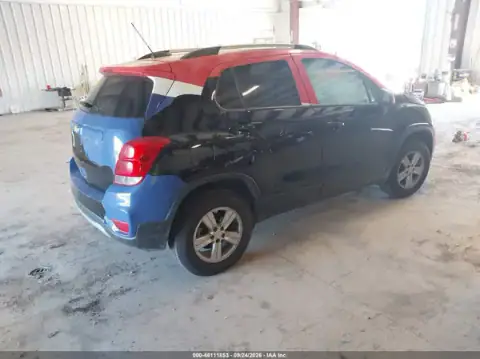 KL7CJPSB6MB349222 — 2021 Chevrolet TRAX, foto 4 de IAAI 02.10.2026, Lado izquierdo