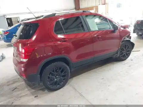 KL7CJPSB7MB319193 — 2021 Chevrolet TRAX, фото 4 с аукциона IAAI, ПЕРЕДНЯЯ ЧАСТЬ