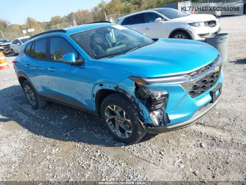 KL77LHEPXSC253058 — 2025 Chevrolet TRAX, Лівий бік, фото до ремонту