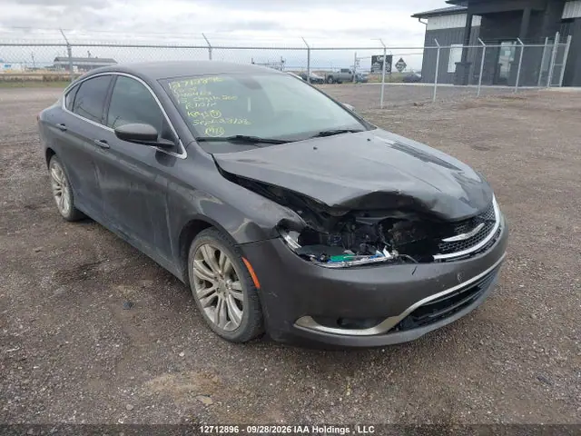 1C3CCCAG9FN740468 — 2015 Chrysler 200 Limited, Parte delantera (Front), fotos antes de reparar