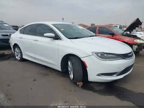 1C3CCCAB8FN646697 — 2015 Chrysler 200 Limited, Right rear (Right Rear), before-repair photos