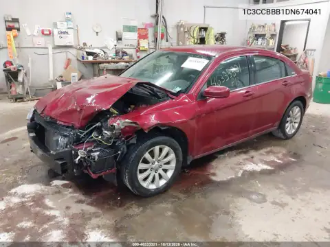 1C3CCBBB1DN674041 — 2013 Chrysler 200, photo 2 from IAAI, Front end