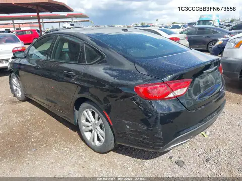 1C3CCCBB3FN673658 — 2015 Chrysler 200, zdjęcie 4 z IAAI, Przód