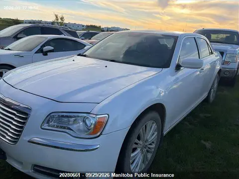 2014 Chrysler 300 VIN 2C3CCARG4EH221053 фото 2