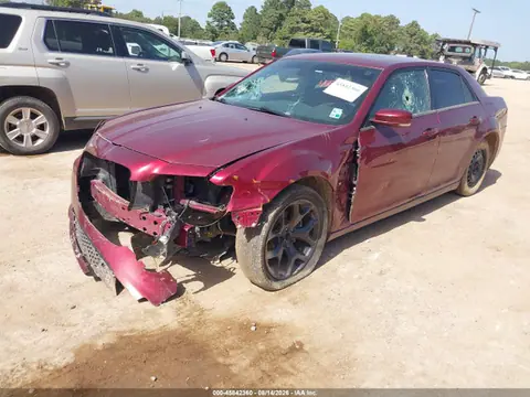 2021 Chrysler 300 VIN 2C3CCABG6MH537014 фото 2