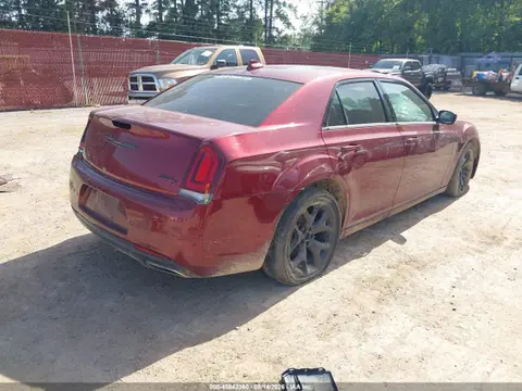 2021 Chrysler 300 VIN 2C3CCABG6MH537014 фото 4