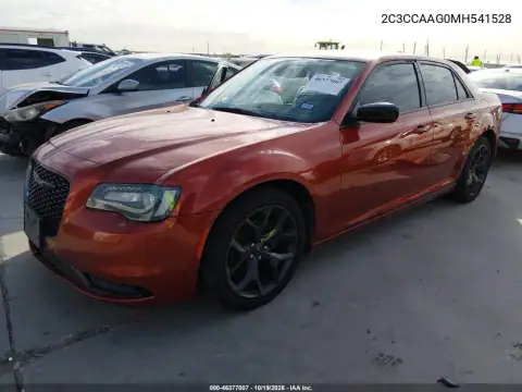 2C3CCAAG0MH541528 — 2021 Chrysler 300, photo 2 from IAAI, Right side