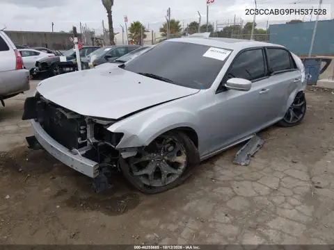 2C3CCABG9PH537528 — 2023 Chrysler 300, photo 2 from IAAI, Front and rear