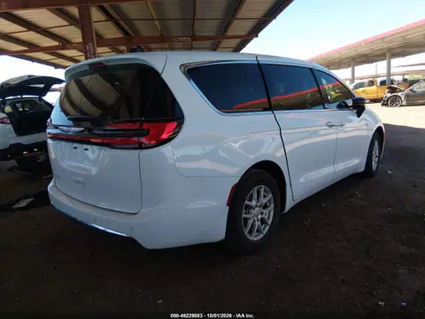 2C4RC1BG6SR615837 — 2025 Chrysler Pacifica Select, ფოტო 4, IAAI 27.10.2026, მტკნარი წყლით დატბორვა