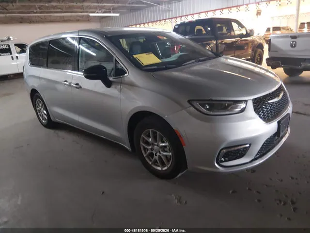 2026 Chrysler Pacifica Select VIN 2C4RC1BG1TR239601 фото 1
