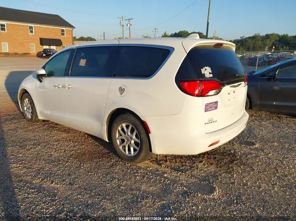 2C4RC1DG3HR713181 — 2017 Chrysler Pacifica, photo 3 from IAAI 19.10.2026, Normal wear