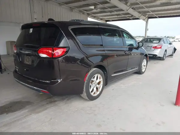2C4RC1EG5HR684331 — 2017 Chrysler Pacifica, zdjęcie 4 z IAAI 07.10.2026, Skrzynia biegów
