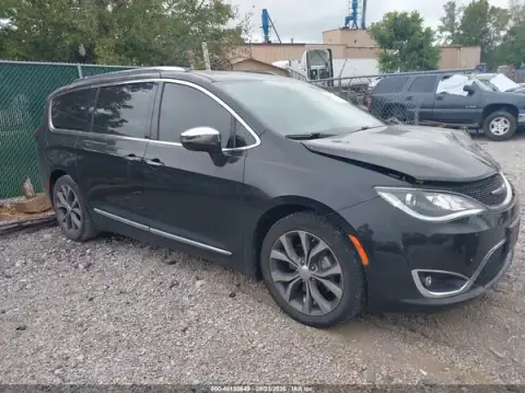 2C4RC1GG0HR839932 — 2017 Chrysler Pacifica, Передня частина зліва (Left Front), фото до ремонту