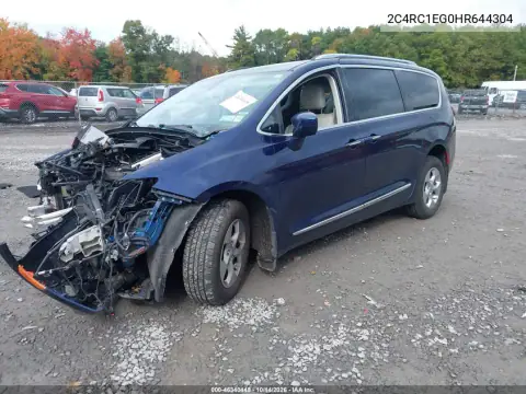 2C4RC1EG0HR644304 — 2017 Chrysler Pacifica, foto 2 de IAAI, Parte delantera y trasera