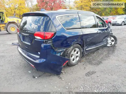2C4RC1EG0HR644304 — 2017 Chrysler Pacifica, foto 4 de IAAI, Parte delantera y trasera