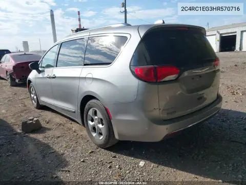 2C4RC1EG3HR570716 — 2017 Chrysler Pacifica, photo 4 from IAAI, Right side