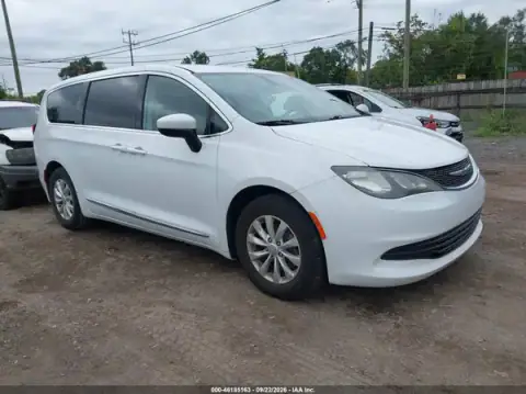 2C4RC1CG9JR171396 — 2018 Chrysler Pacifica, Передня частина зліва (Left Front), фото до ремонту
