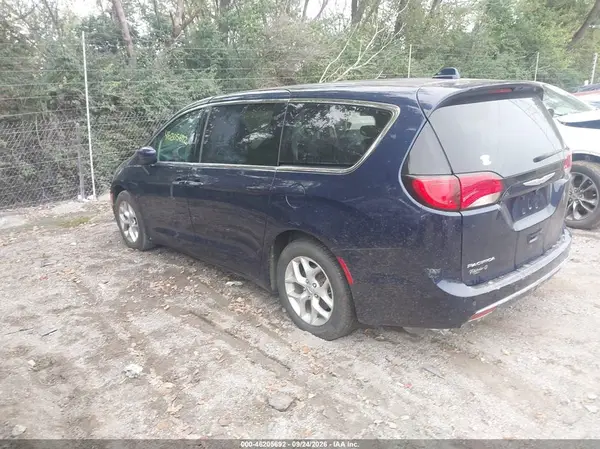 2C4RC1FG9JR128334 — 2018 Chrysler Pacifica, фото 3 с аукциона IAAI 14.10.2026, Подтопление