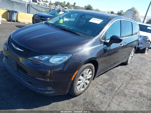 2018 Chrysler Pacifica L VIN 2C4RC1AG8JR122192 фото 3