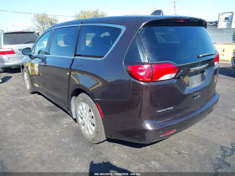 2018 Chrysler Pacifica L VIN 2C4RC1AG8JR122192 фото 4