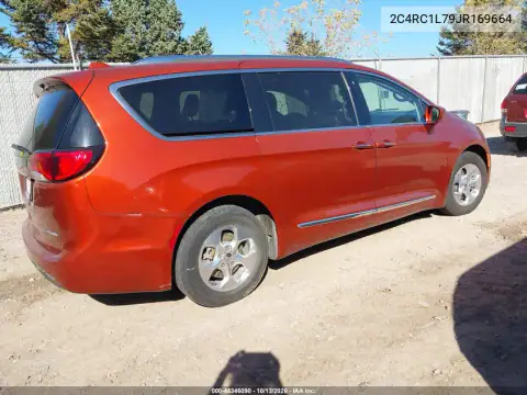 2C4RC1L79JR169664 — 2018 Chrysler Pacifica, фото 4 с аукциона IAAI, Передняя и задняя части