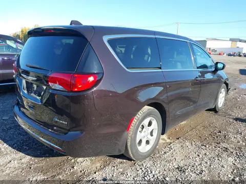 2C4RC1H75JR163613 — 2018 Chrysler Pacifica, фото 5 з IAAI, Передня частина зліва